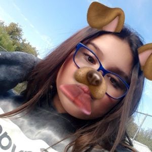 Meet your Posher, Abigail